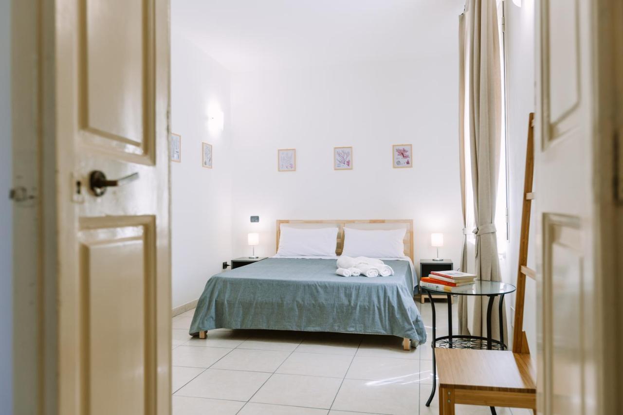 Pangea E Panthalassa B&B Lecce Bagian luar foto